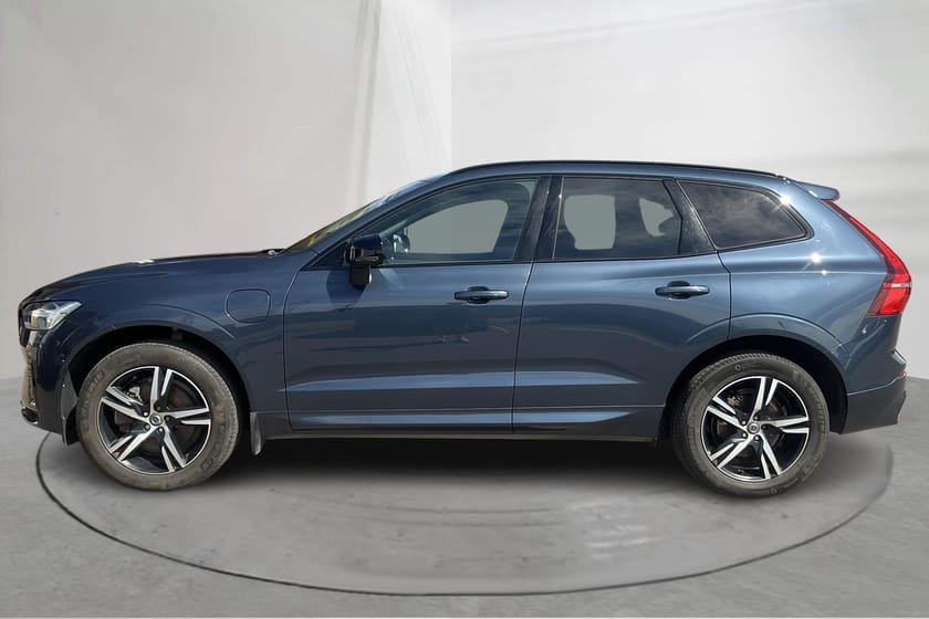 Bild 2 av Volvo XC60 T6 AWD Recharge (350hk) Plus Dark