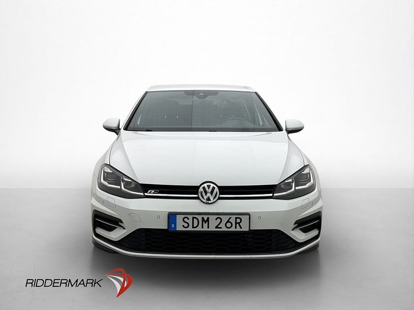 Bild 2 av Volkswagen Golf TDI 4M 150hk R-Line Dynaudio Cockpit Värm