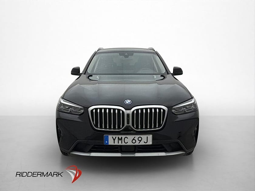 Bild 2 av BMW X3 xDrive30e Skinn Navi HiFi 360° CarPlay Moms 292hk