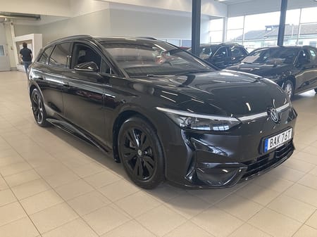 Volkswagen ID.7 Pro S Tourer Pano, Drag, Ventilerade säten