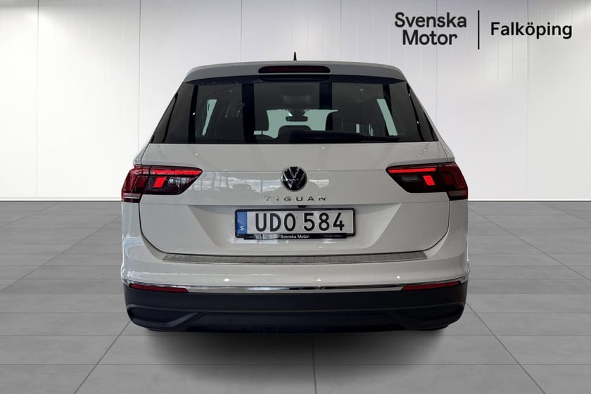 Bild 4 av Volkswagen Tiguan Dragkrok I Vinterhjul I