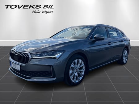 Škoda Superb iV Kombi 204hk Drag Navi Kamera