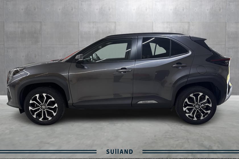 Bilde 2 av Toyota Yaris Cross Hybrid AWD-i 1,5 Active Tech