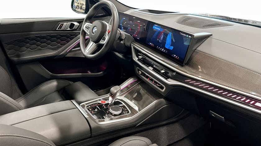 Bild 3 av BMW X6 M Competition Innovation Drivers pkt H/K Pano Drag