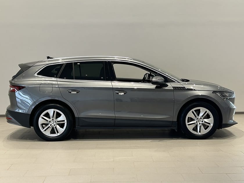 Bild 5 av Škoda Enyaq iV 80x Skoda 82kWh Drag Elstol Nav Backkamera