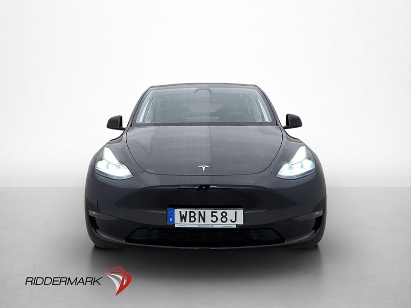 Bild 2 av Tesla Model Y Performance Värmepump Pano AP Svensksåld