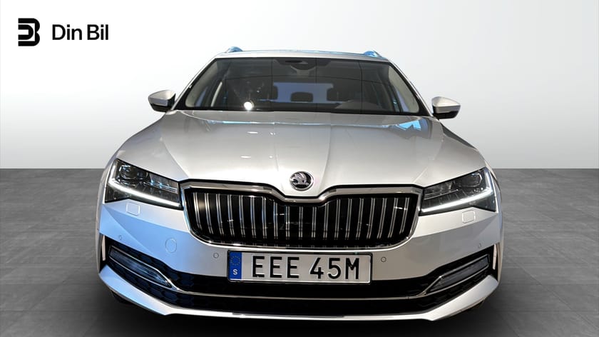 Bild 4 av Škoda Superb iV Kombi