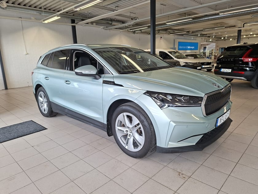 Bild 5 av Škoda Enyaq iV 80 204HK Dragkrok Backkamera