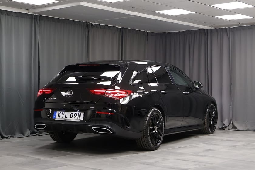 Bild 2 av Mercedes-Benz CLA 220 Shooting Brake AMG Line Prem Burmester Keyless