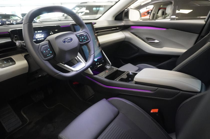 Bild 2 av Ford Explorer EV Extended Range AWD