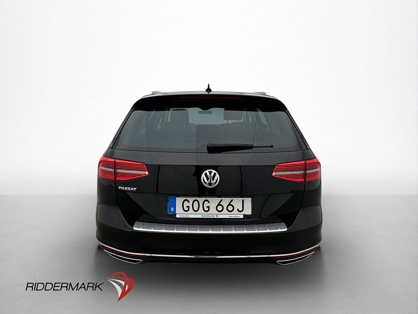 Bild 5 av Volkswagen Passat Sportscombi SC 2.0 TDI 4M R-Line Cockpit Skinn D-Värm