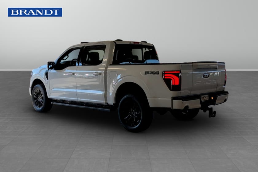 Bild 2 av Ford F-150 SuperCrew MY25 LARIAT BLACK EDITION 5.0L V8 406HP