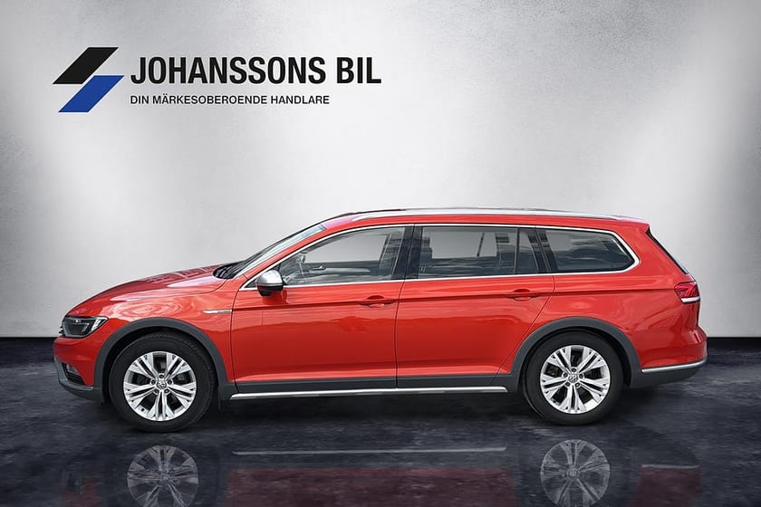 Bild 2 av Volkswagen Passat Alltrack 2.0 TDI 4Motion Värmare Kamera Drag SoV-däck