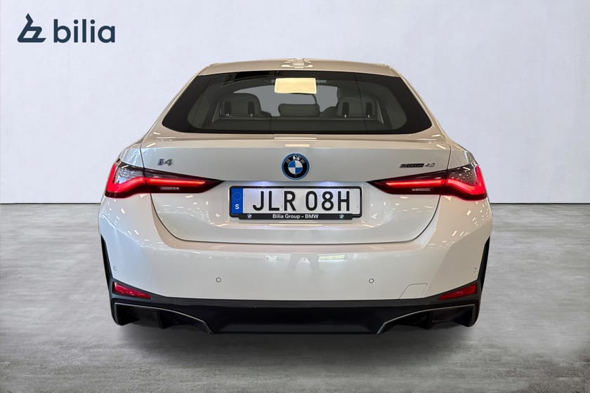 Bild 4 av BMW i4 eDrive40 Gran Coupé / 360 / Adaptiv / HIFI / Drag / Värmare