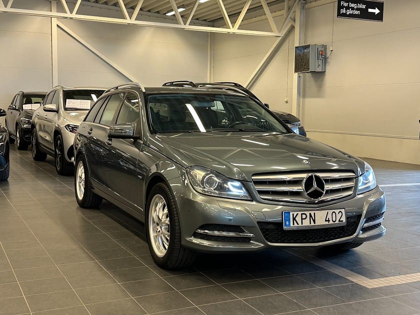 Bild 3 av Mercedes-Benz C 180 T BE 180, Avantgarde, Dragkrok