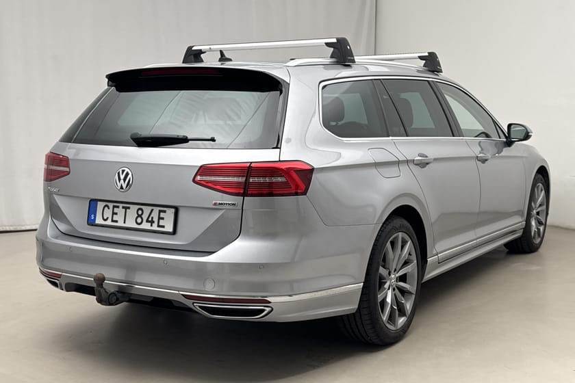 Bild 3 av Volkswagen Passat Sportscombi 2.0 TDI SC 4M 190hk GT Executive R-Line