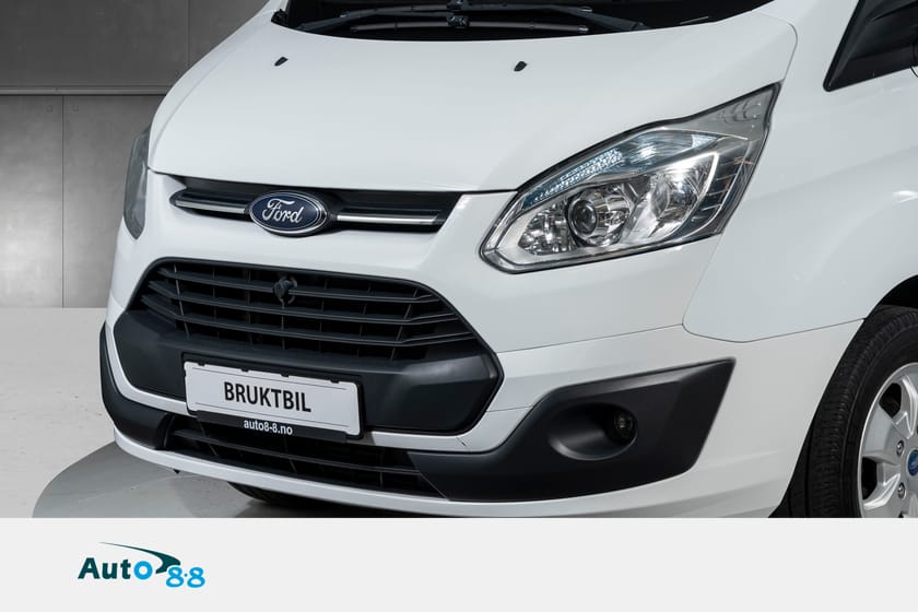 Bilde 2 av Ford Transit Custom 310 2,2 TDCI, Dobbel bakdør, Krok, Lav km!!