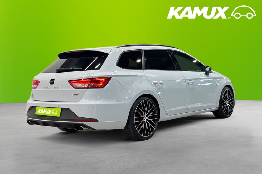 Bild 4 av SEAT León Cupra ST 2.0 TSI DSG 290hk B-kamera Carplay Adaptiv-F 19" Performance Black
