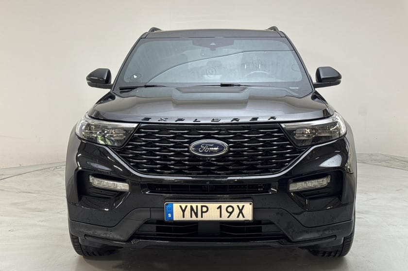 Bild 5 av Ford Explorer Plug-In Hybrid 3.0T EcoBoost (457hk) ST, Läder. Panorama