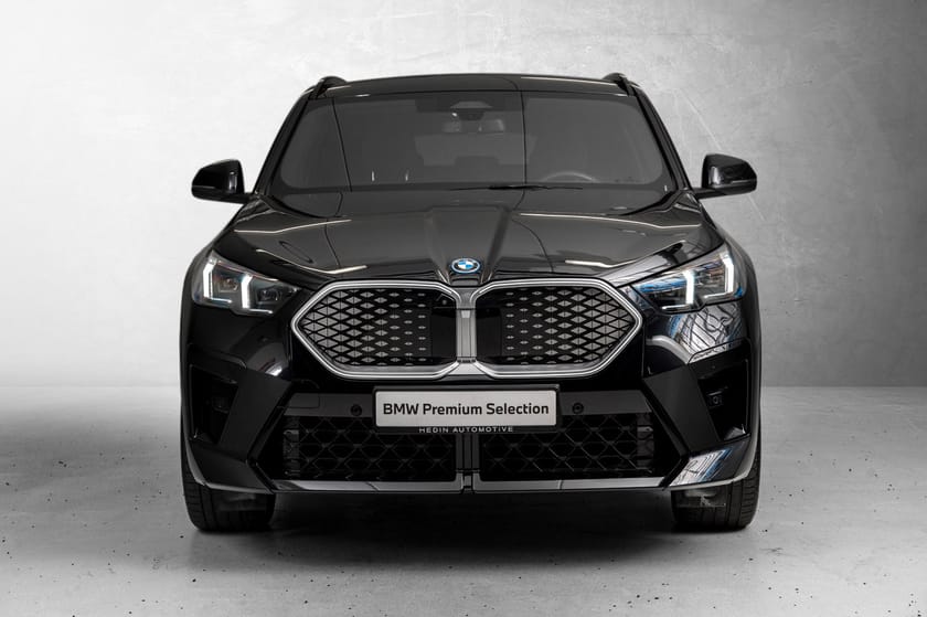 Bilde 3 av BMW iX2 xDrive30