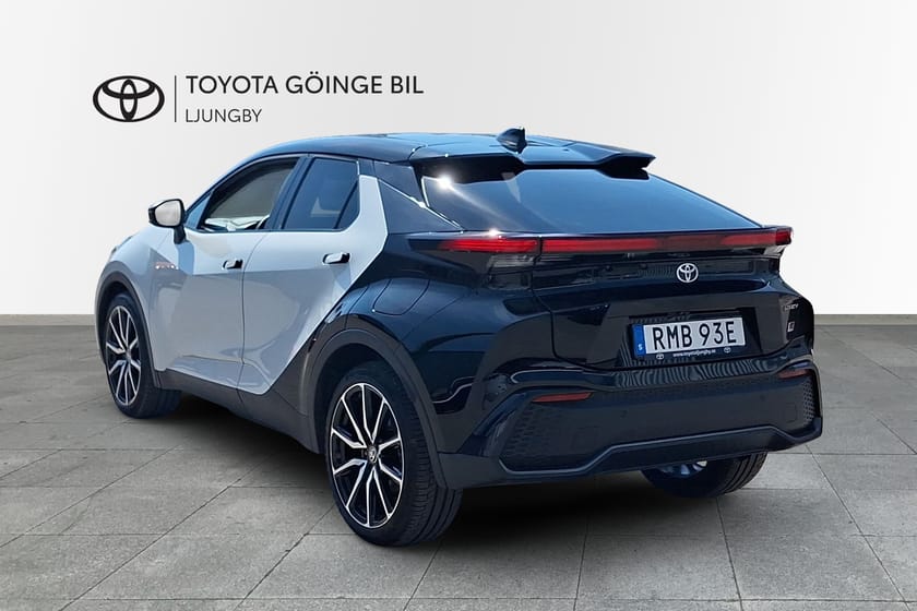 Bild 2 av Toyota C-HR PHEV 2,0 LADDHYBRID GR-SPORT PREMIERE EDITION