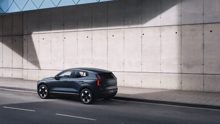 Volvo EX30 P5 Long Range