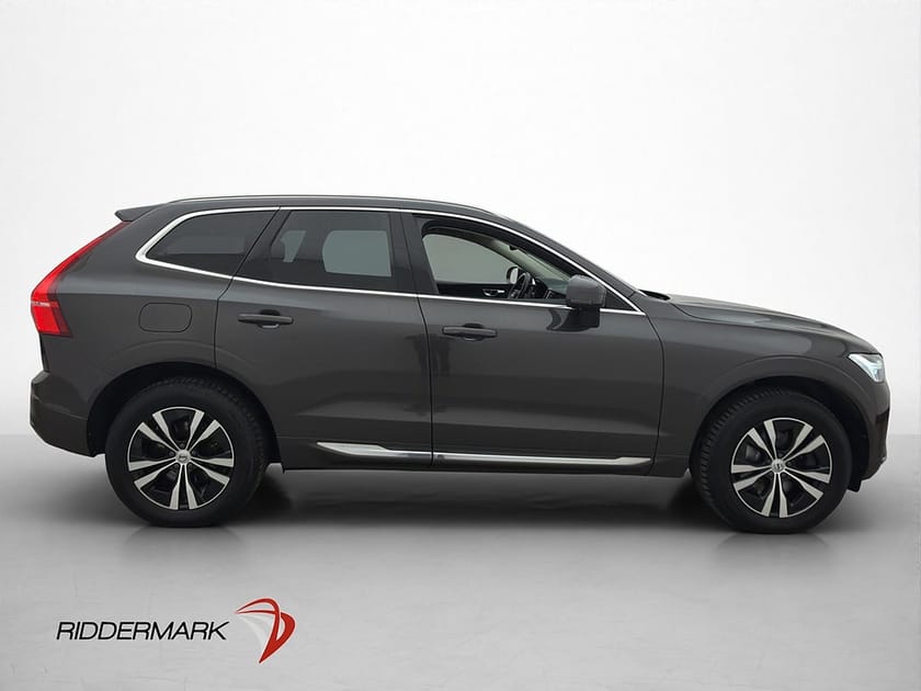 Bild 4 av Volvo XC60 Recharge T6 AWD Core Pano Drag Kamera BLIS MOMS