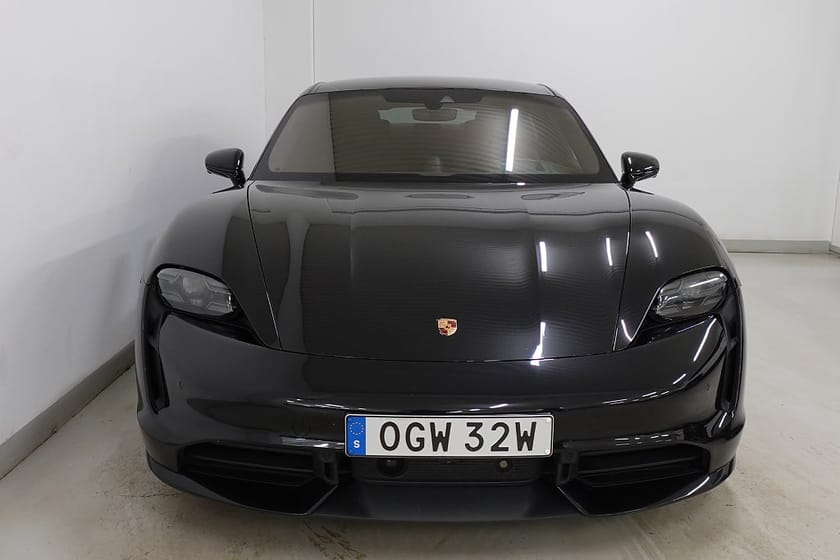 Bild 2 av Porsche Taycan Turbo Burmester Night Vision PDLS+ 360° HUD Ambient Pano PPF