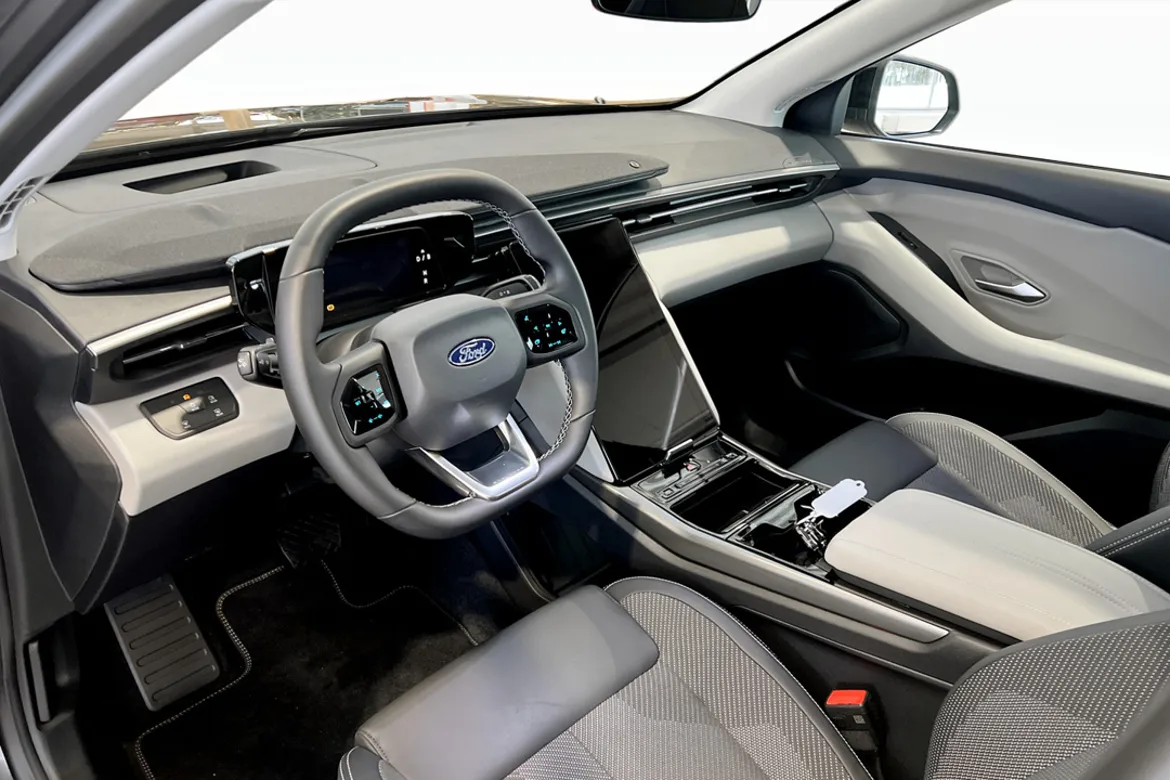 Ford Explorer EV Extended Range RWD