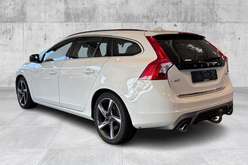 Bilde 3 av Volvo V60 D5 R-Design Plug in/Krok/DS.Pk/ACC/Soltak/Keyless++