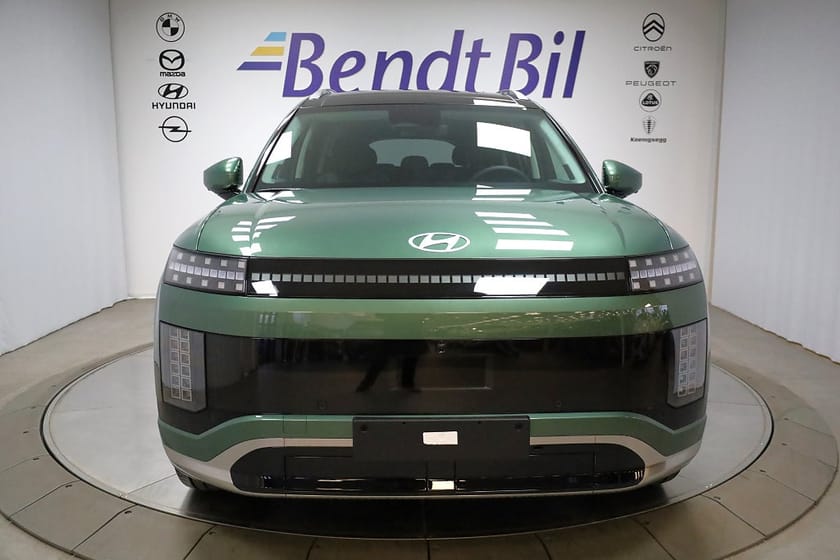 Bild 2 av Hyundai Ioniq 9 Performance AWD Calligraphy | Lagerbil |Panorama | 800-Volt