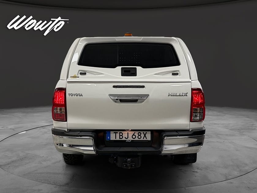 Bild 5 av Toyota Hilux Dubbelhytt DH 2.4 AWD 150HK /Kåpa /Släde