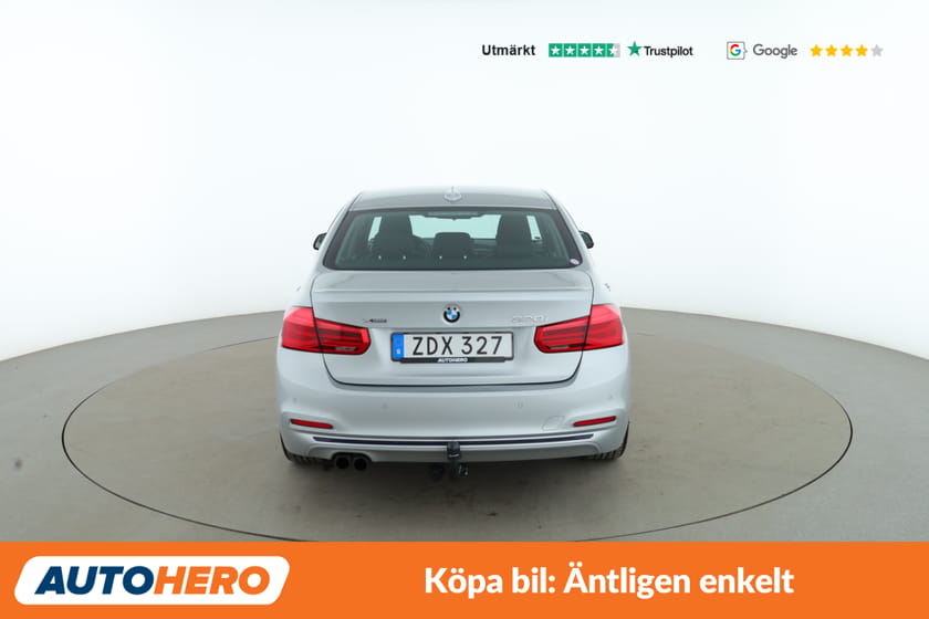 Bild 4 av BMW 320i xDrive Sedan Sport Line / Värmare, PDC, Dragkrok