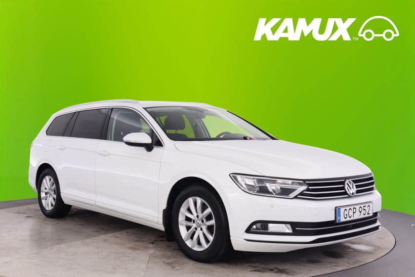 Bild 1 av Volkswagen Passat Sportscombi 1.5 TSI 150hk DSG GRILL PÅ KÖPET! Cockpit B-Kam Drag Keyless
