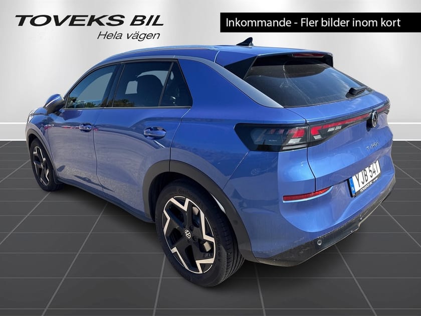 Bild 4 av Volkswagen T-Roc R Line 150Hk /Aut/Värmare