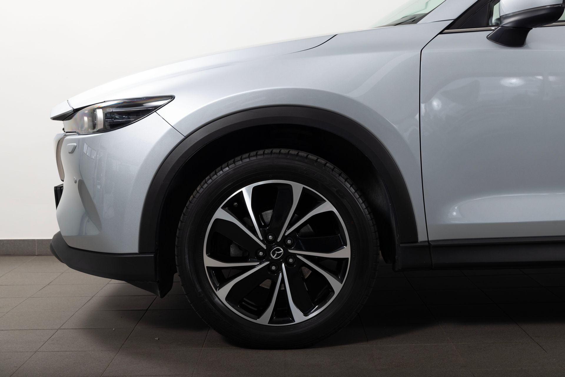 Mazda CX-5 2.5 SKYACTIV-G AWD 194hk 19" 2023, bild 4/10