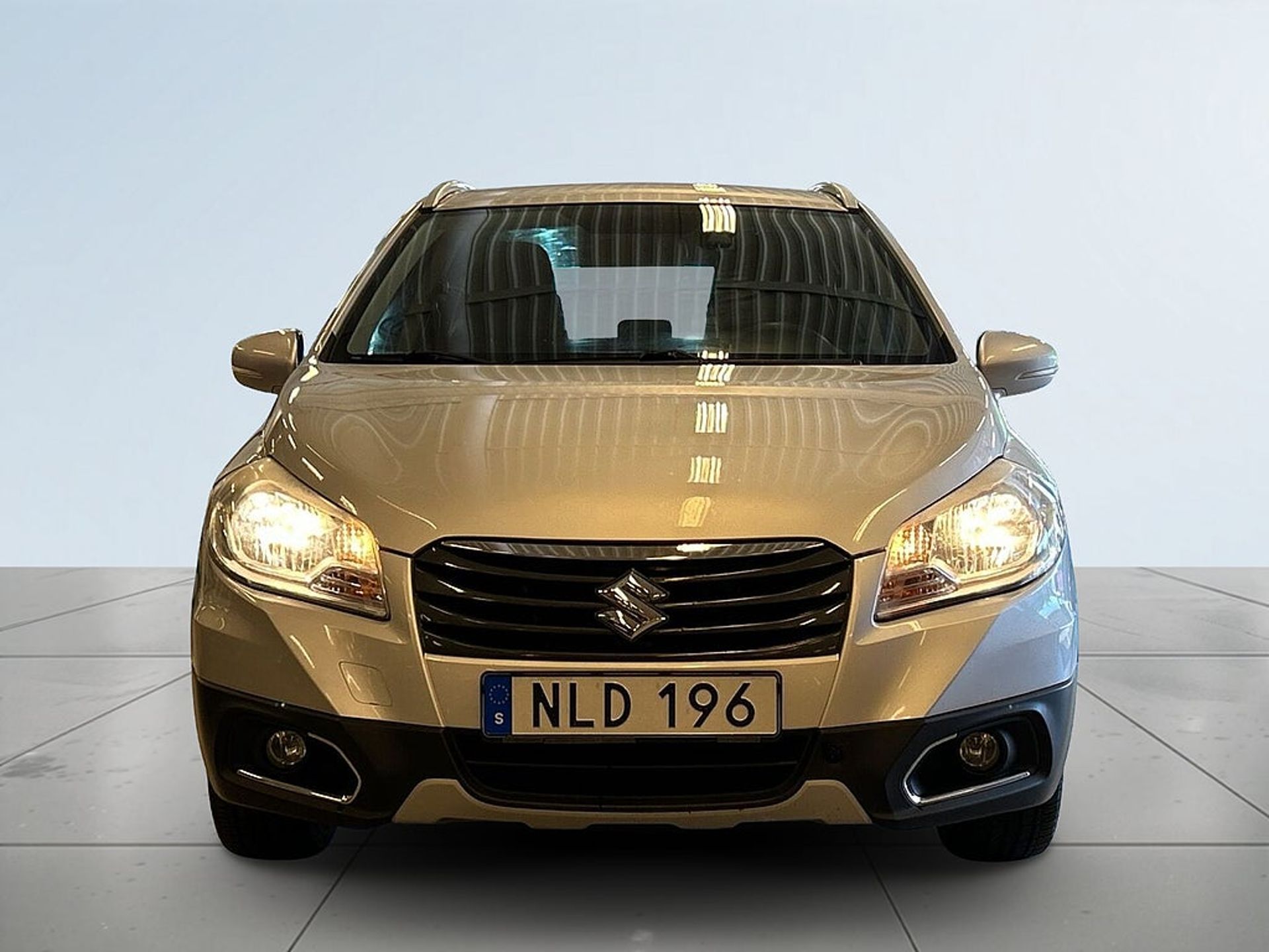 Suzuki S-Cross 2016, bild 2/18