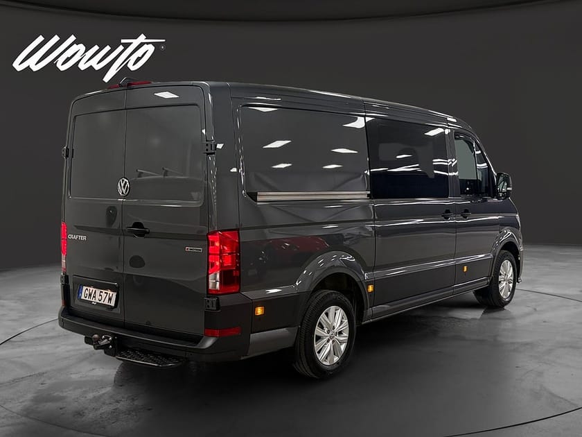 Bild 3 av Volkswagen Crafter 35 2.0 TDI 4M 177HK Twin Cab L3 5-Sits /Moms