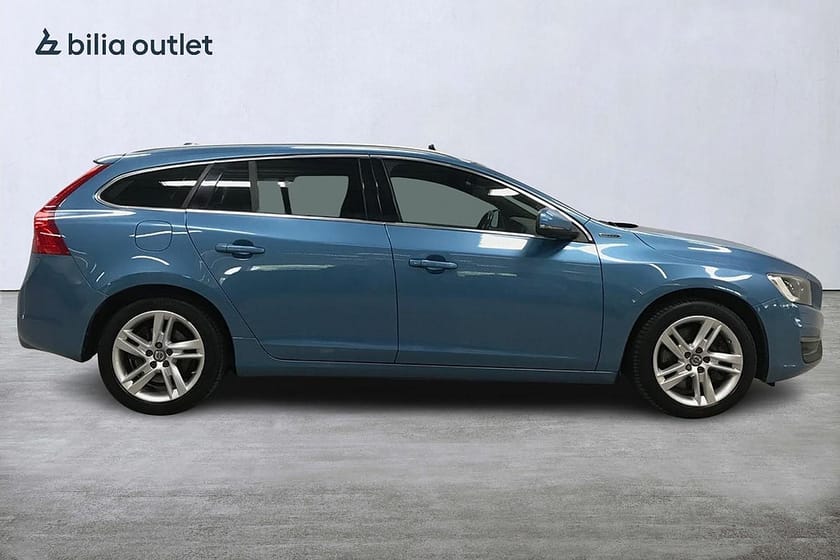 Bild 5 av Volvo V60 D6 AWD Plug-in Summum BE PRO 288hk Takl Navi Drag B-kam