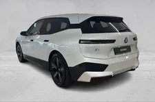 Thumnail bilde 2 av BMW iX xDrive50