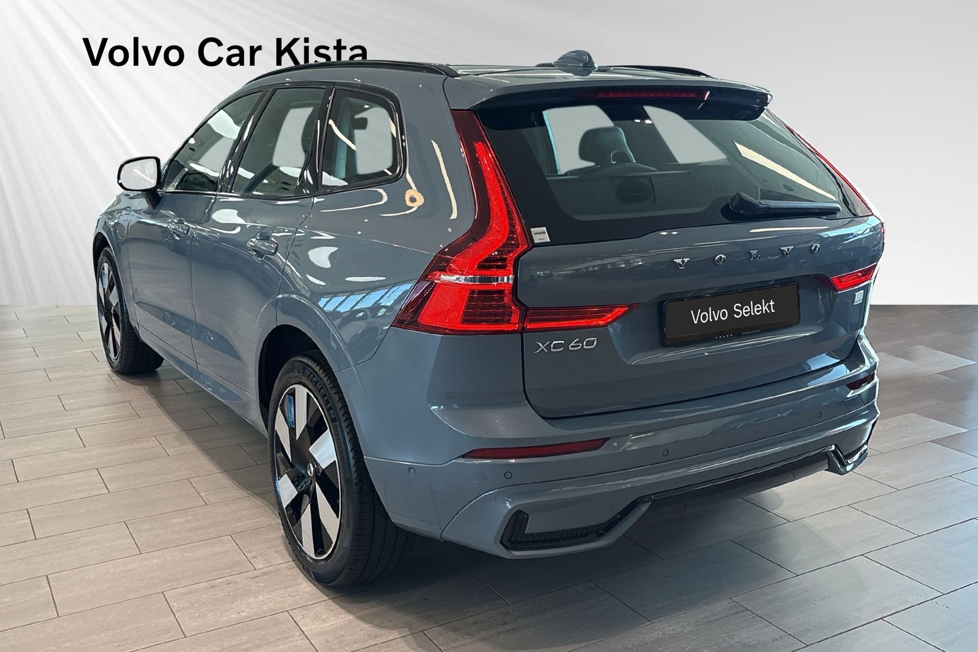 Volvo XC60 Recharge T6 Ultimate Dark H/K 2024, bild 6/40