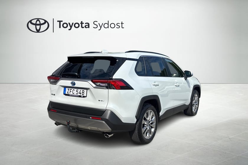 Bild 2 av Toyota RAV4 Hybrid AWD-i E-CVT Executive, Premium paket & dragkrok