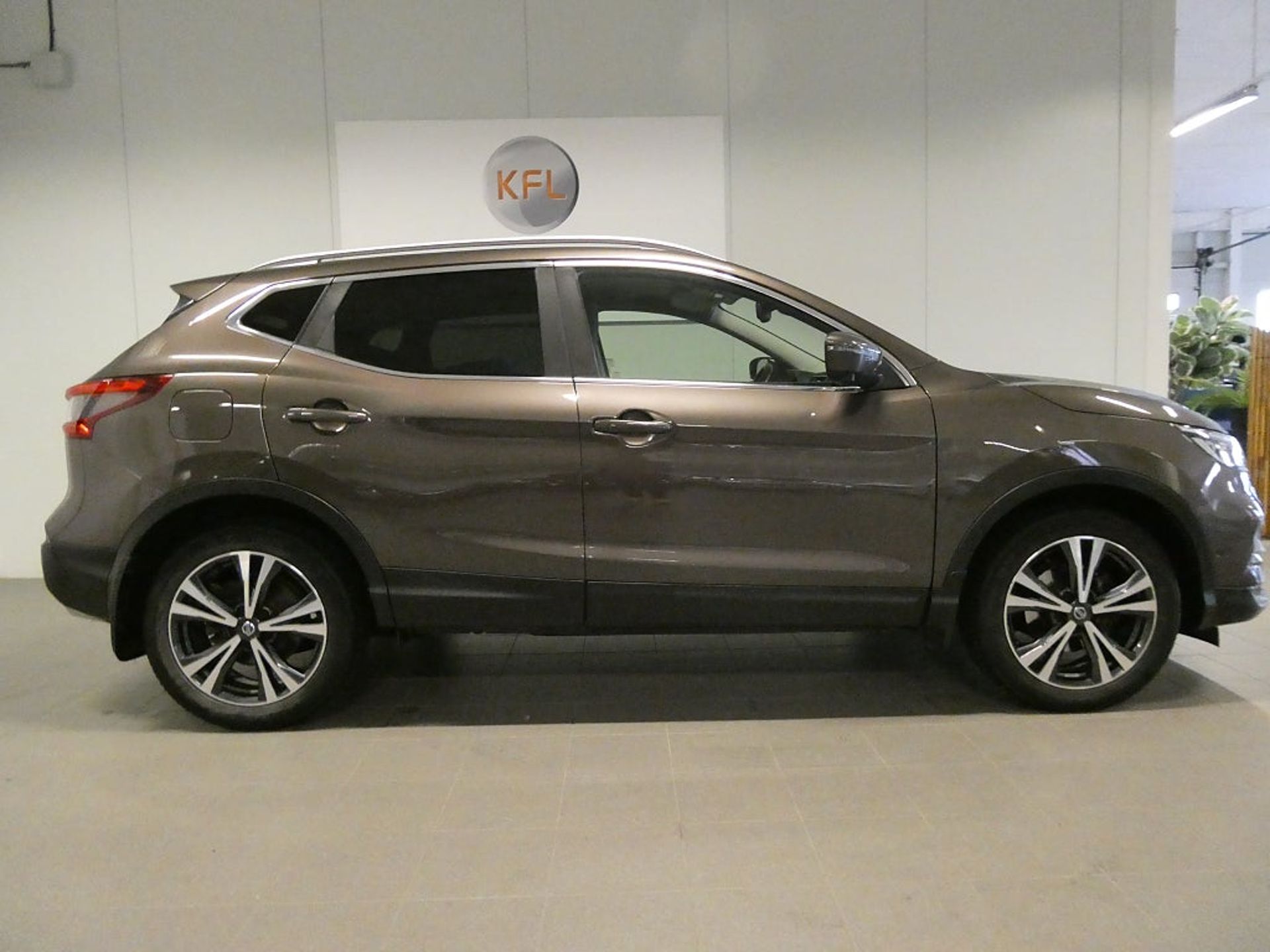 Nissan Qashqai 1.3 DIG-T Tekna 2019, bild 7/10