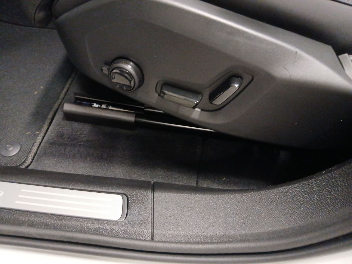Bild 6 av 6 på bilen
