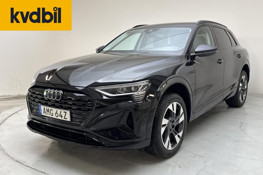 Bild 1 av Audi Q8 55 e-tron quattro (408hk)