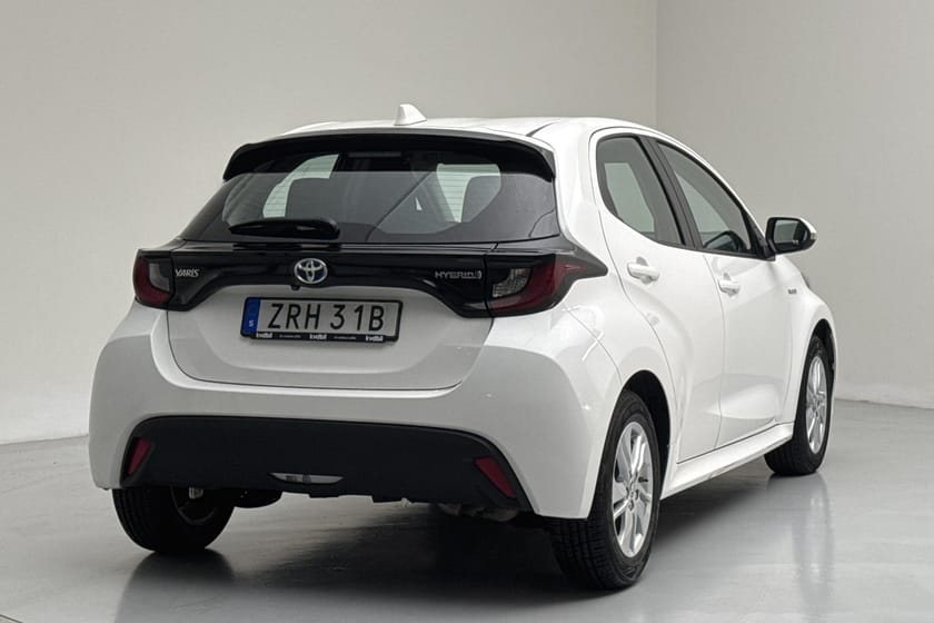 Bild 3 av Toyota Yaris Hybrid 1.5 5dr (116hk) Active, Kamera
