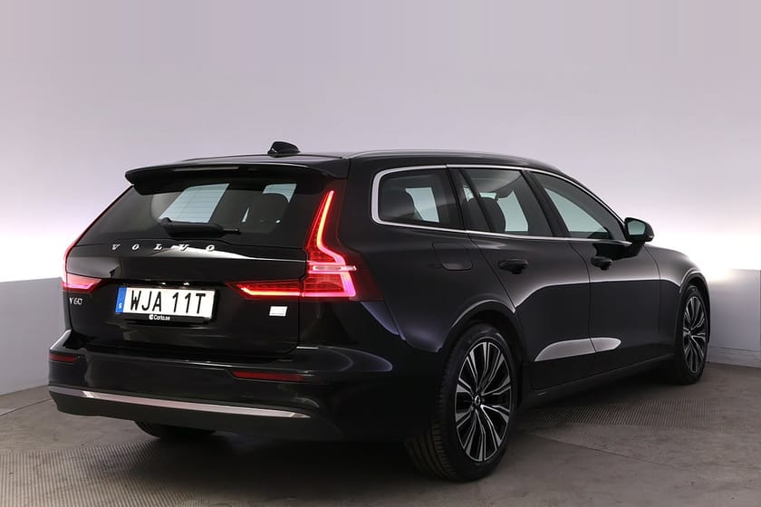 Bild 5 av Volvo V60 Recharge T6 AWD Core Bright Kamera BLIS AdapFarth