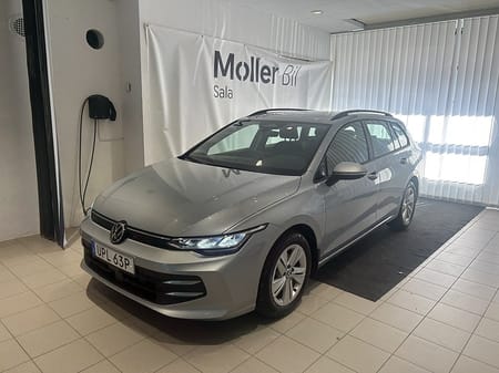 Volkswagen Golf Sportscombi Sportsvan SC 1.5 eTsi 150hk Dragkrok|B-Kamera