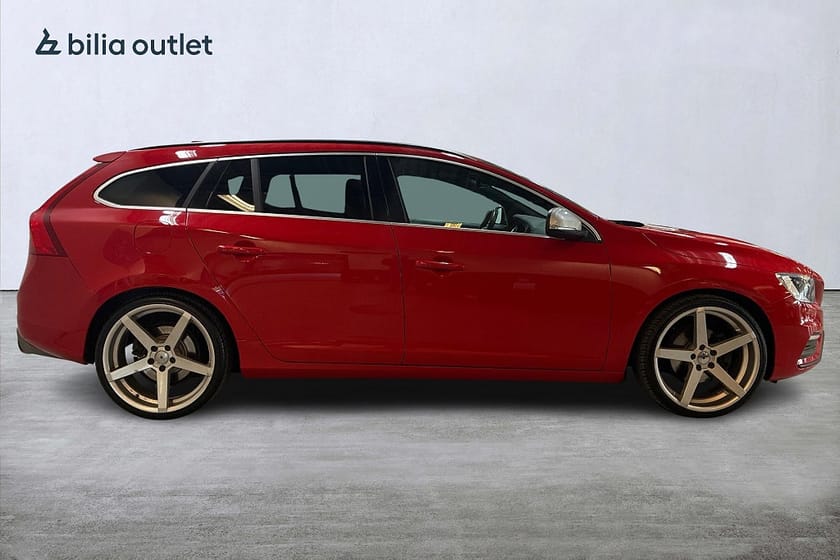 Bild 5 av Volvo V60 D4 aut R-Design BE PRO 190hk Taklucka Navi P-värm PDC