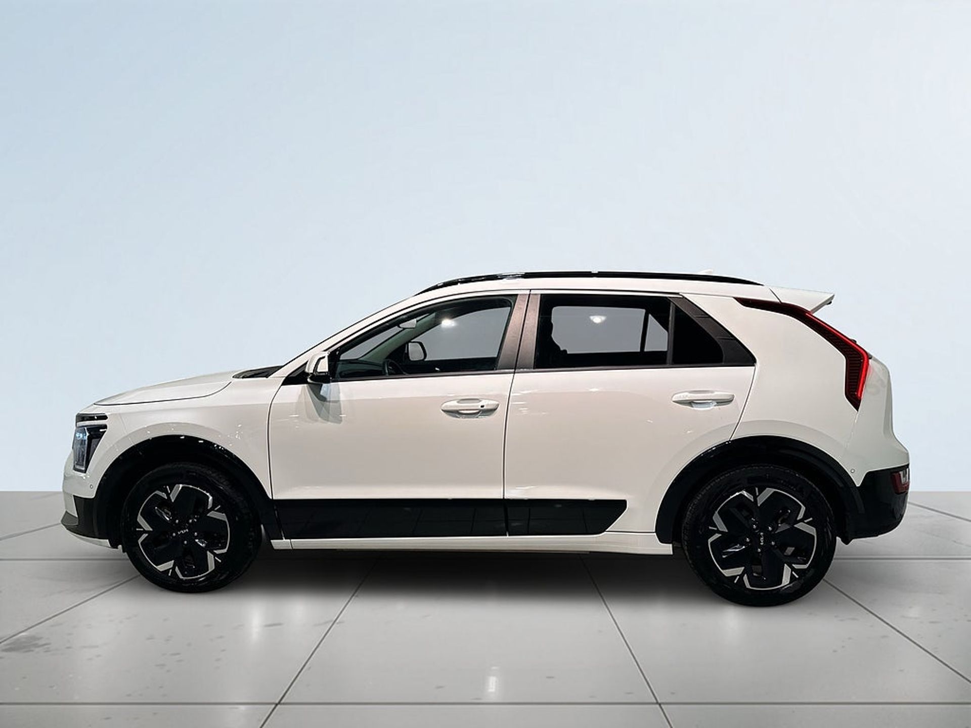 Kia Niro 64.8 kWh Advance Plus 2023, photo 4/10